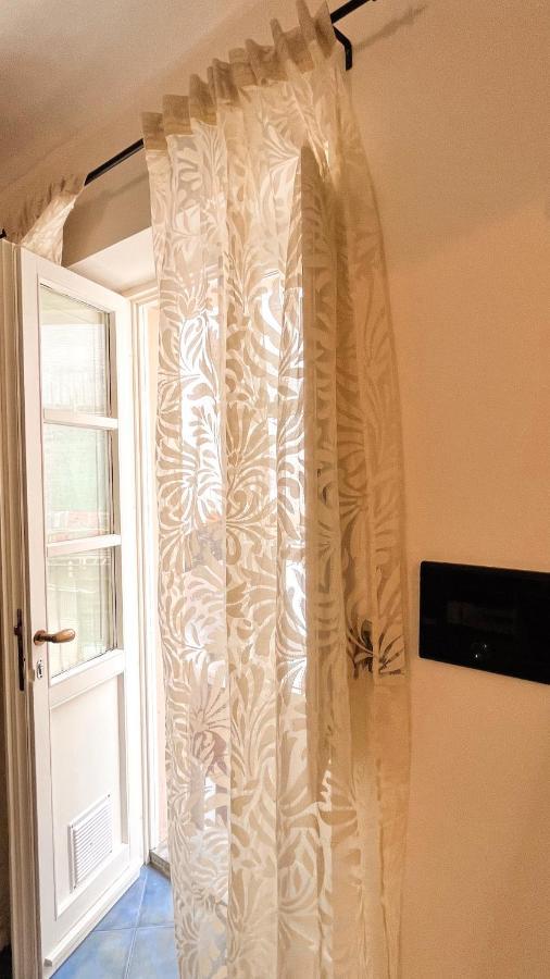 Al Bicerin Apartment, In Historical Center Of Turin Extérieur photo