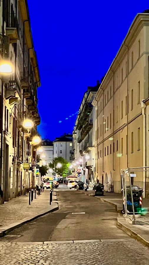 Al Bicerin Apartment, In Historical Center Of Turin Extérieur photo